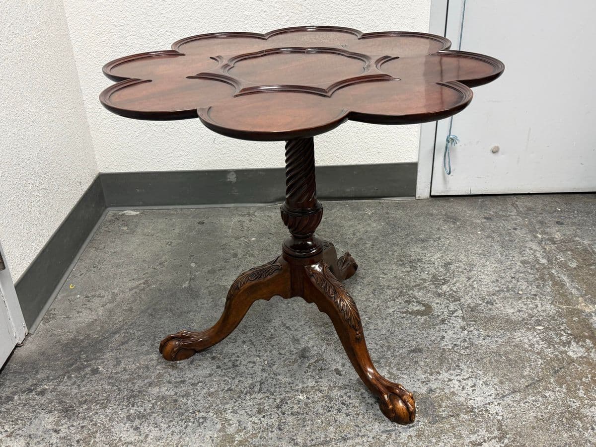 George III Style Mahogany Tilt-Top Supper Table - Thumbnail 4