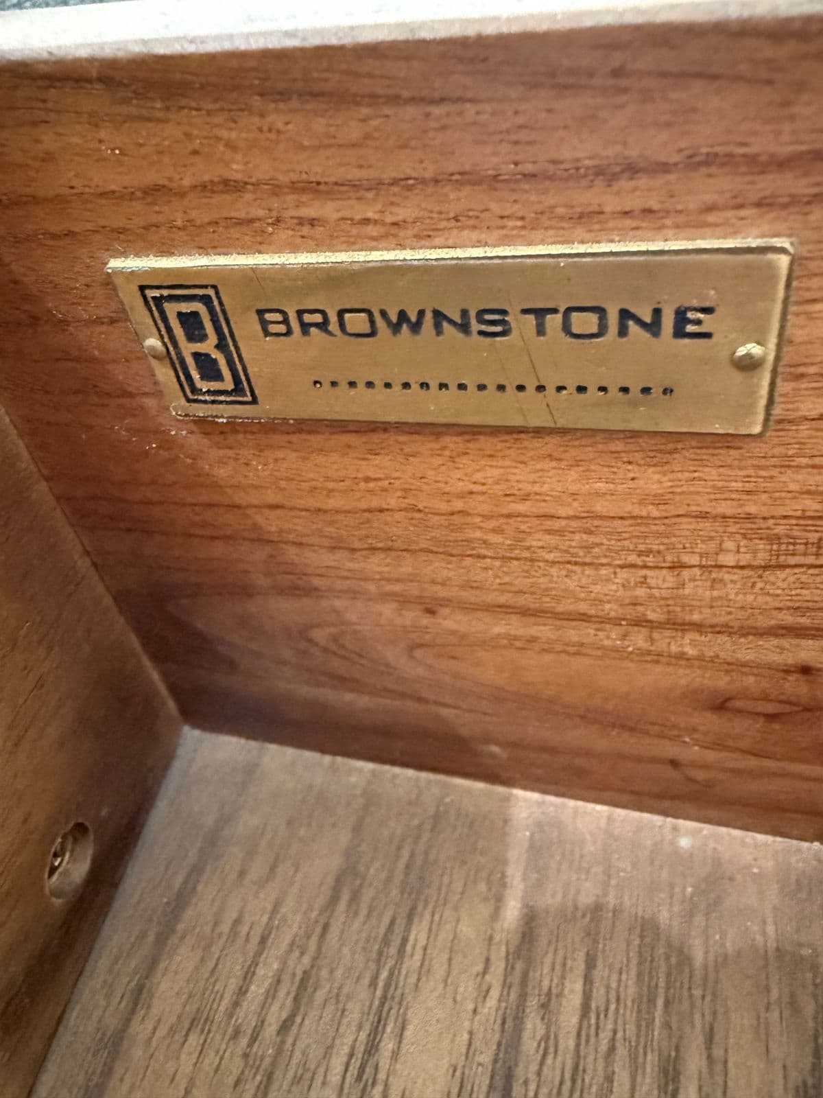 Brownstone Atherton Cerused Teak Six Drawer Dresser - Thumbnail 6