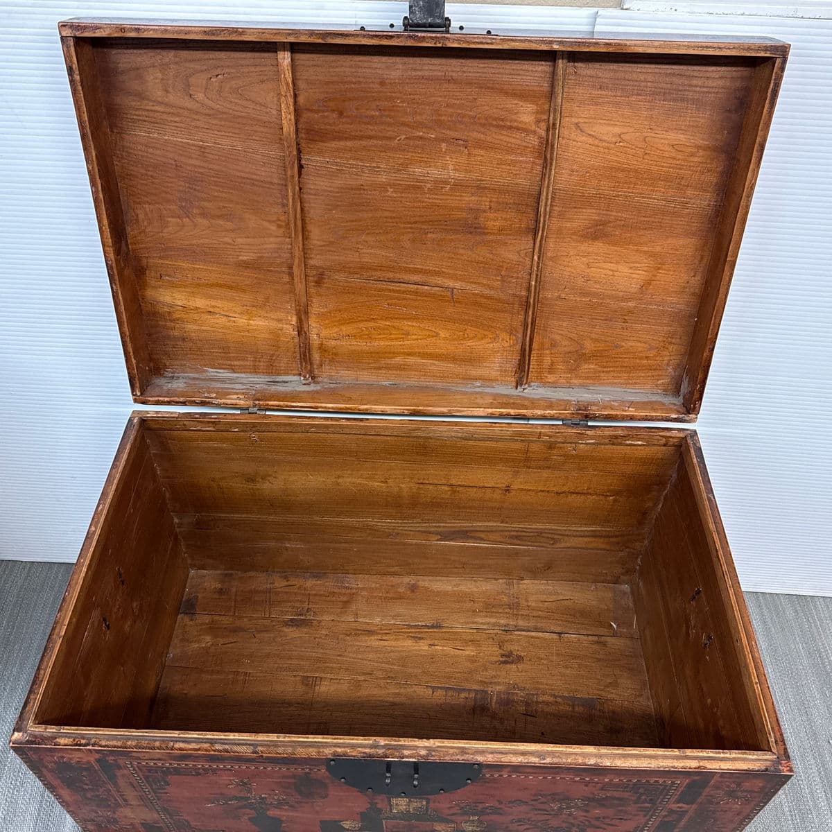 Antique Chinese Hand Painted Chest - Thumbnail 5