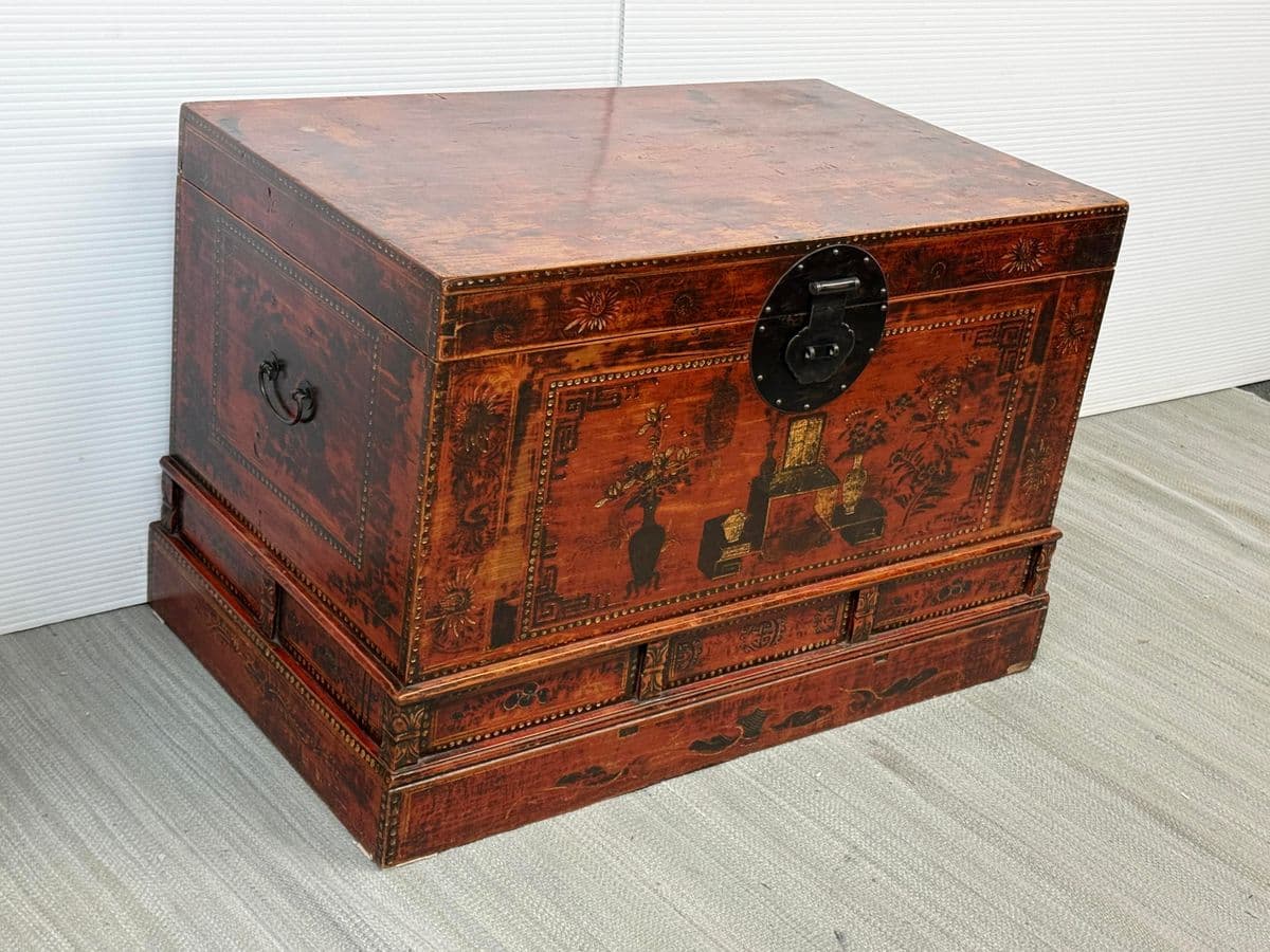 Antique Chinese Hand Painted Chest - Thumbnail 3