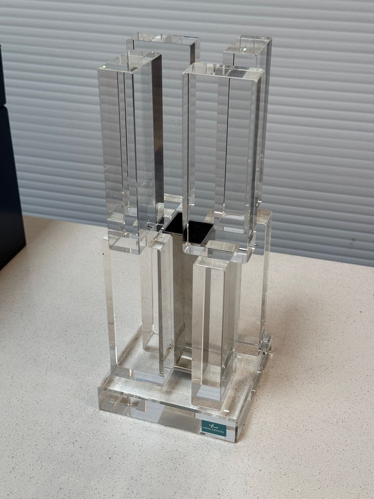 Hoya Crystal Motion Vase - Thumbnail 3