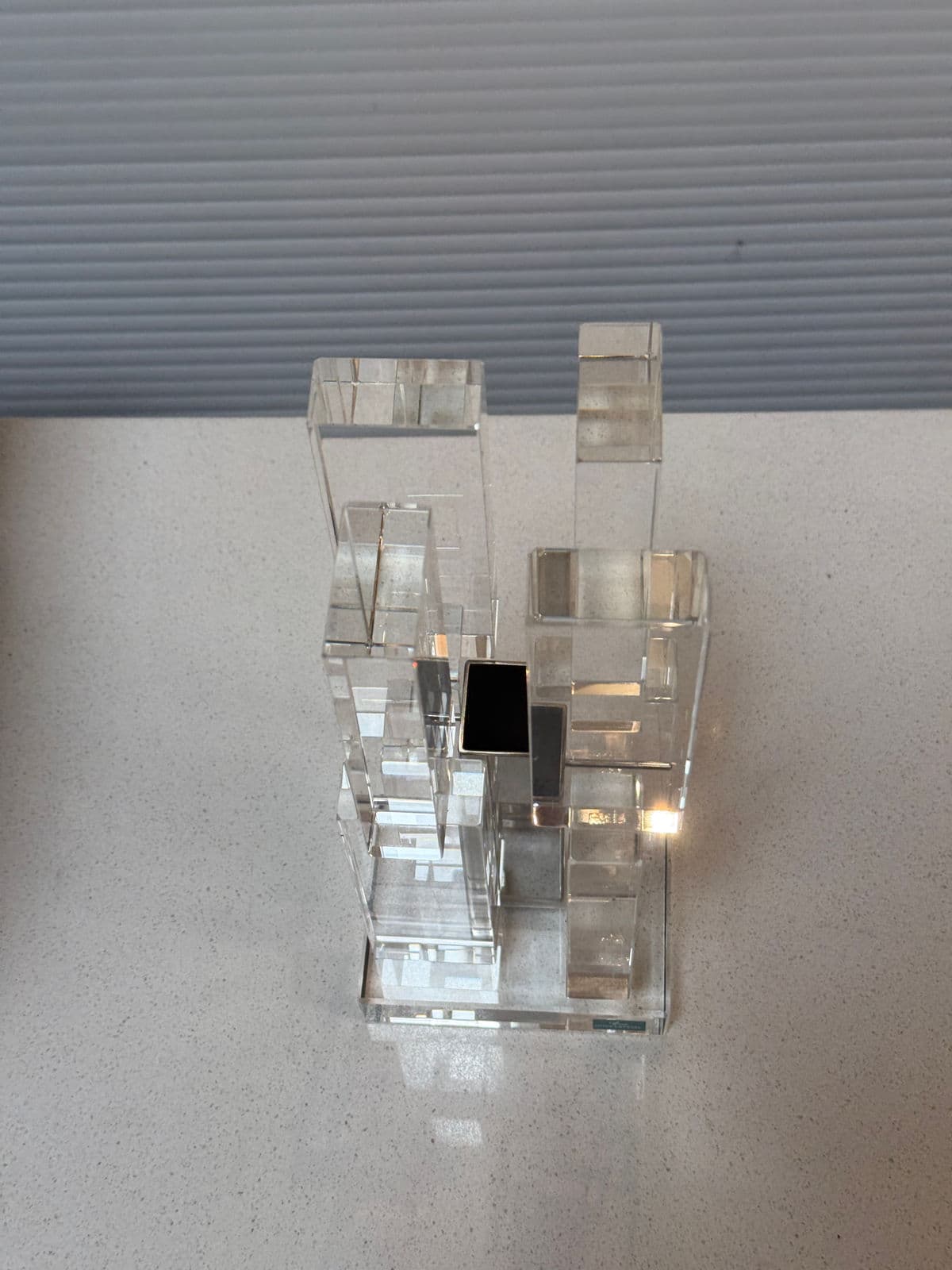 Hoya Crystal Motion Vase - Thumbnail 10