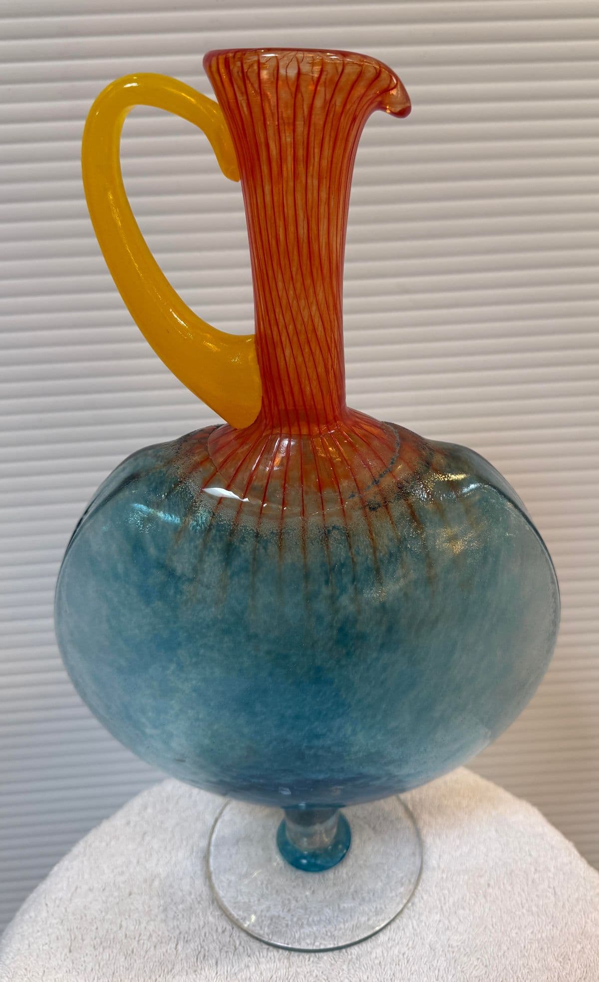 Circa 1989 Kjell Engman for Kosta Boda Bon Bon Art Glass Pitcher + Goblet, Set - Thumbnail 4