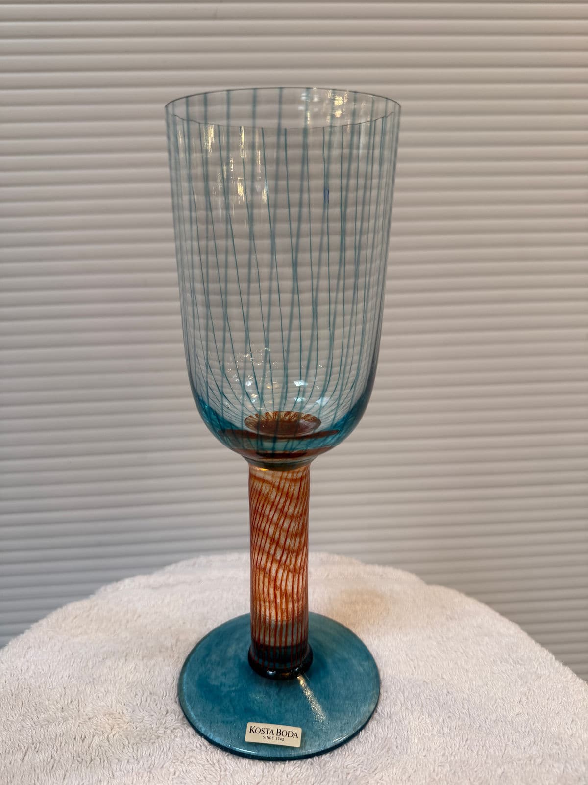 Circa 1989 Kjell Engman for Kosta Boda Bon Bon Art Glass Pitcher + Goblet, Set - Thumbnail 13