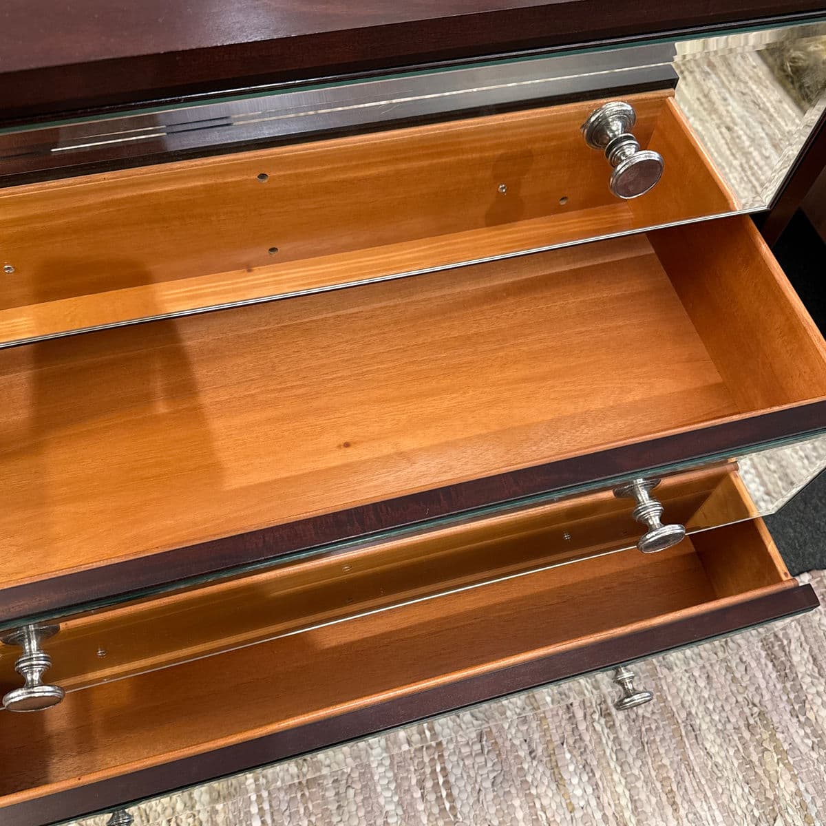 Ethan Allen Veronica Mirrored Chest - Thumbnail 9