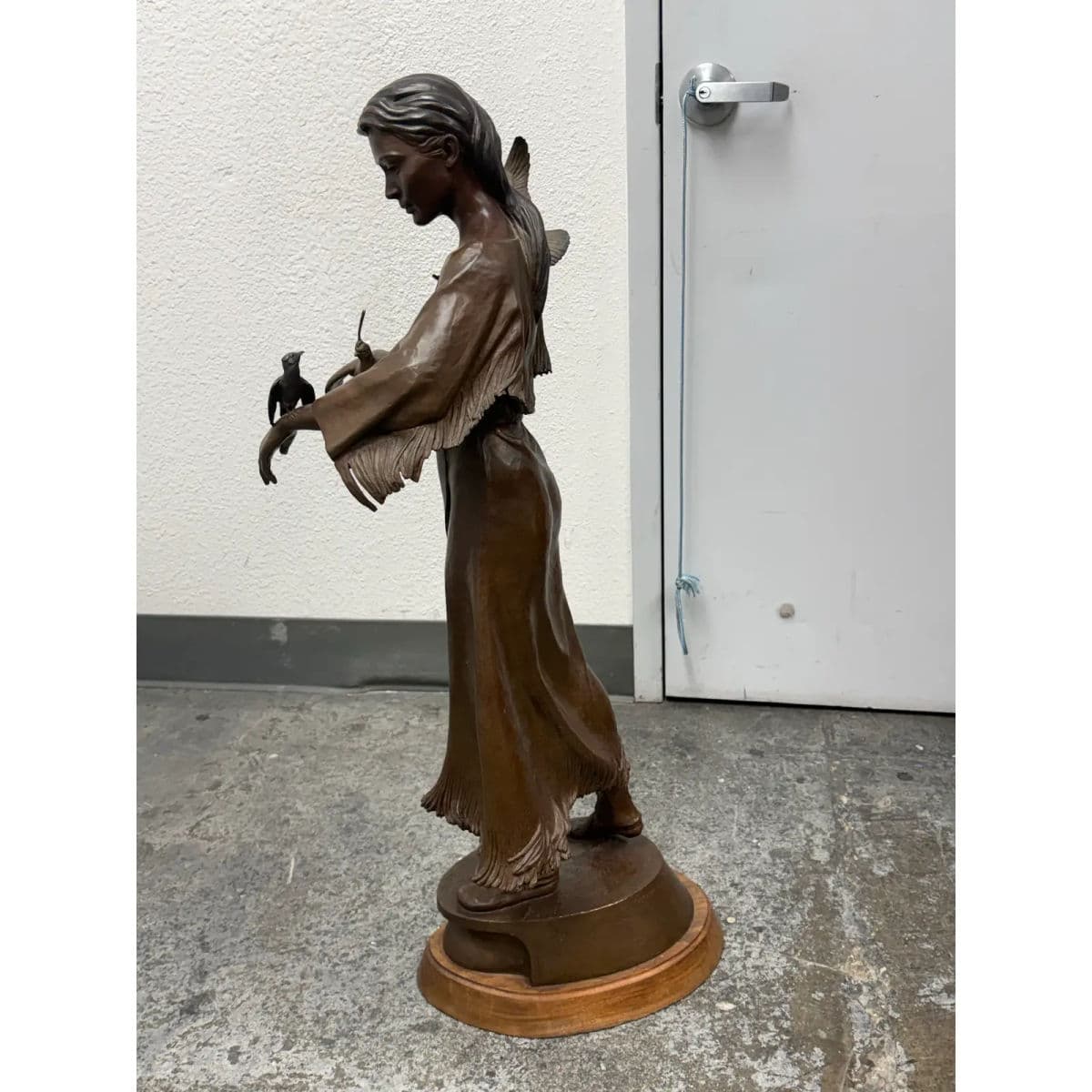 Roy Madsen's "Sacajawea: Bird Woman" Bronze Sculpture, Signed + Numbered 10 of 36 - Thumbnail 13