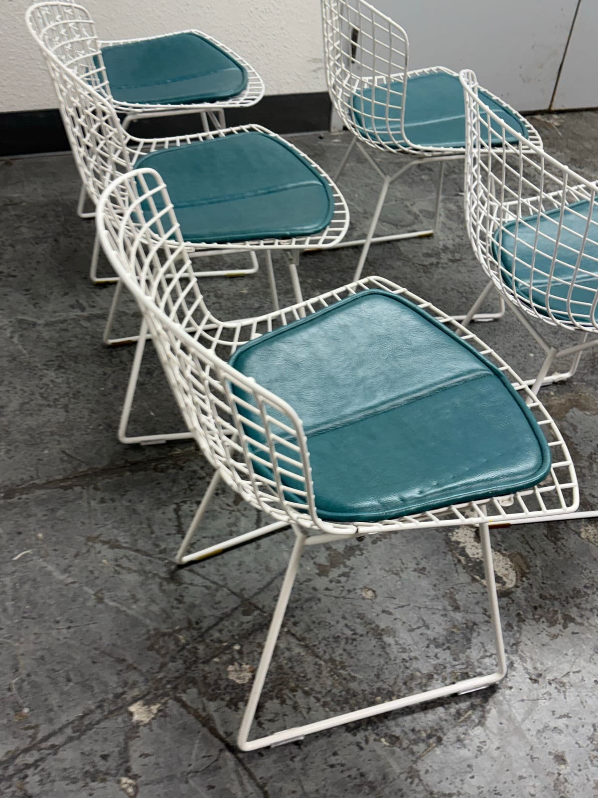 Harry Bertoia Side Chairs, Set of Six - Thumbnail 13