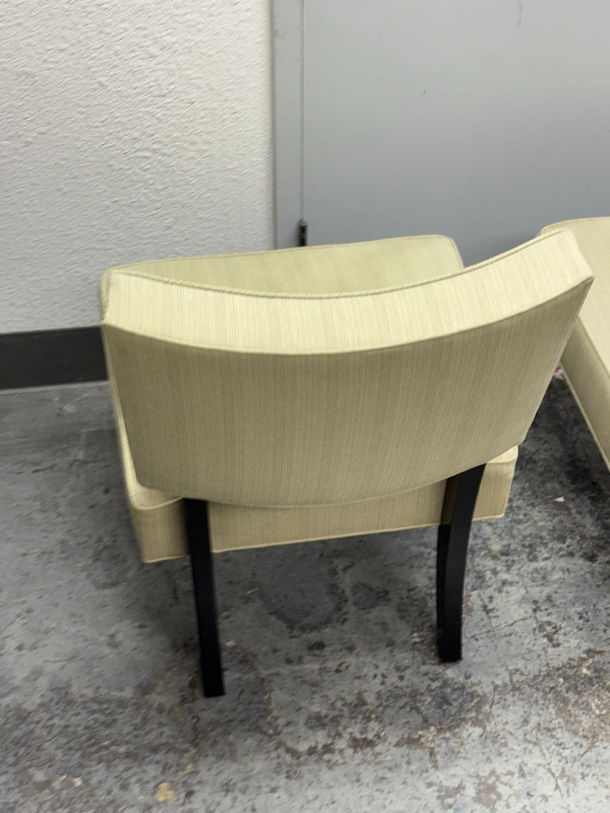 Room & Board GiGi Lounge Chairs, Pair - Thumbnail 9