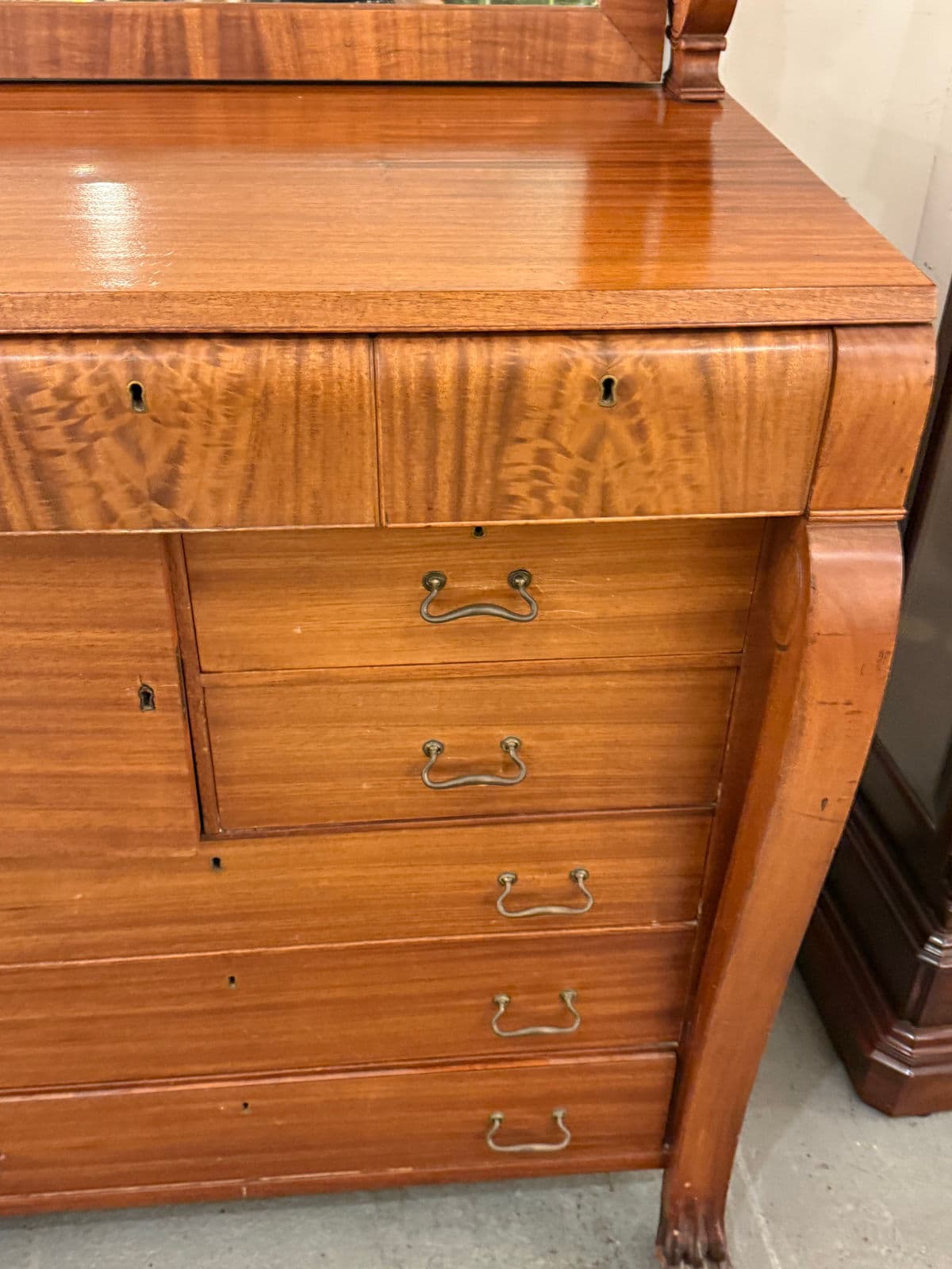 Antique Claw Foot Dresser + Mirror - Thumbnail 5