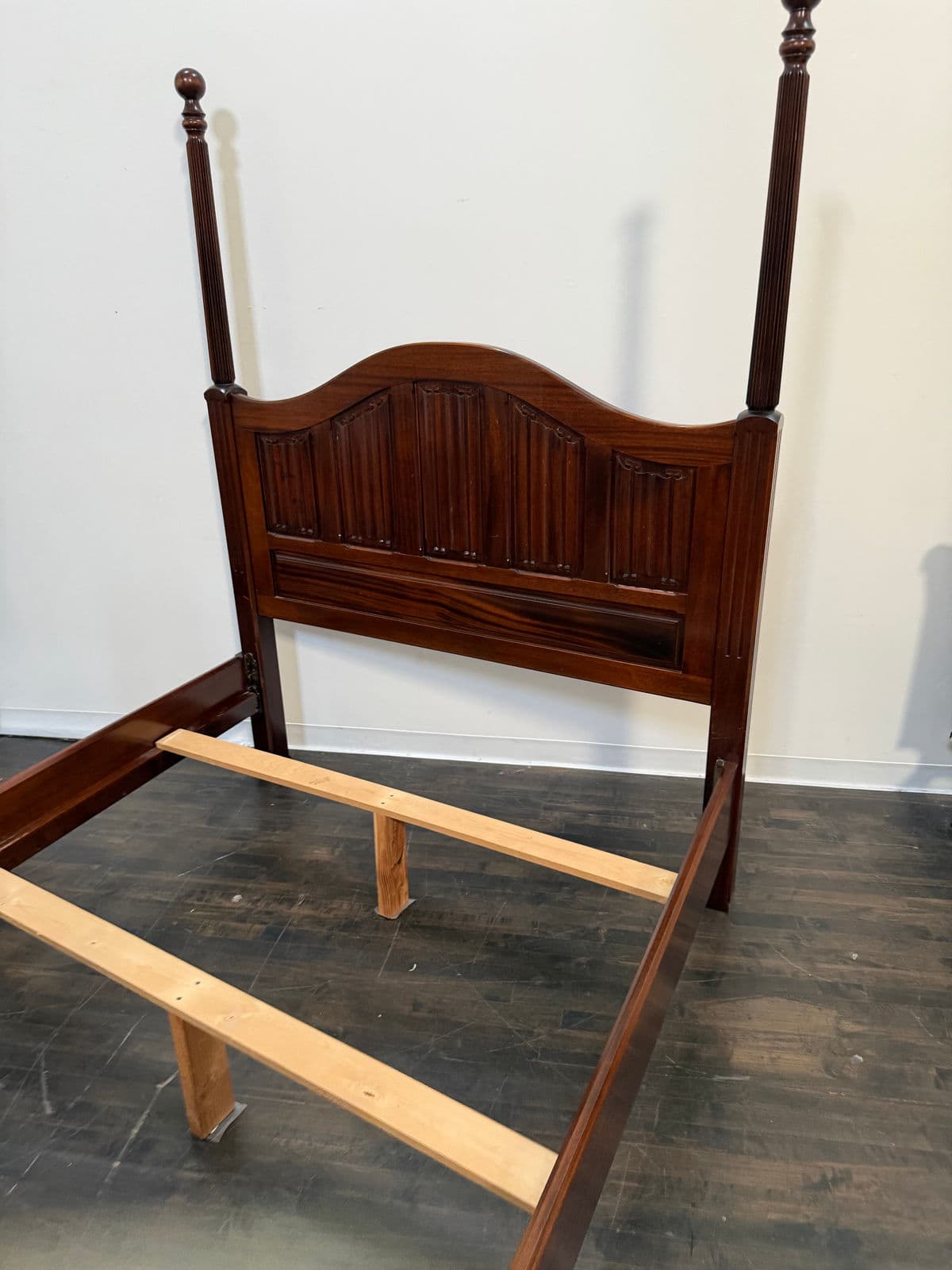 Queen Size Vintage British Four Poster Bed Frame - Thumbnail 11