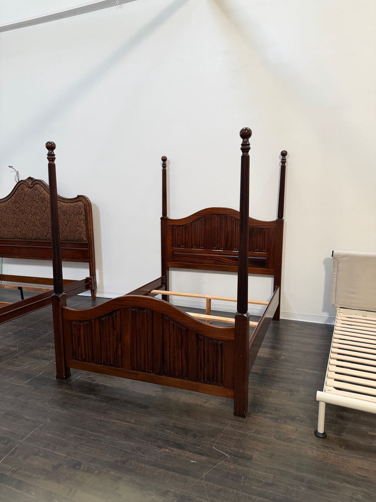 Queen Size Vintage British Four Poster Bed Frame - Thumbnail 12