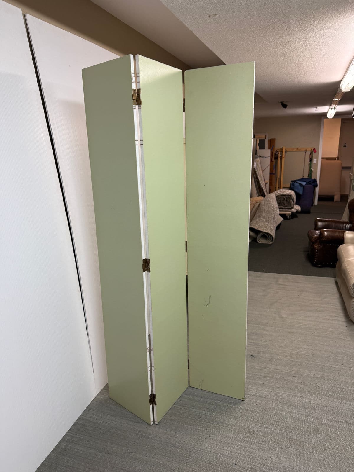 Victorian Chic Three Panel Wall Divider - Thumbnail 7