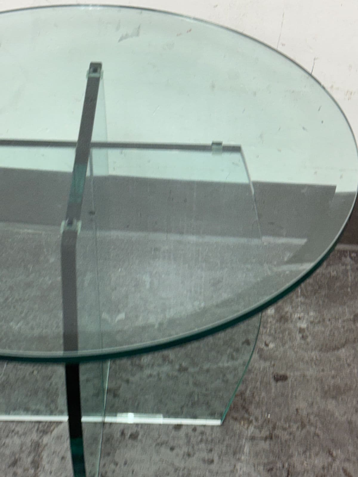 Vintage Post Modern Round Glass Side Table - Thumbnail 8
