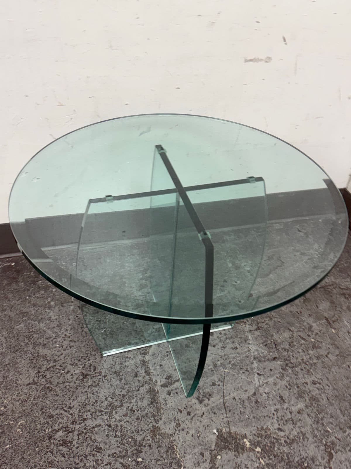 Vintage Post Modern Round Glass Side Table - Thumbnail 10