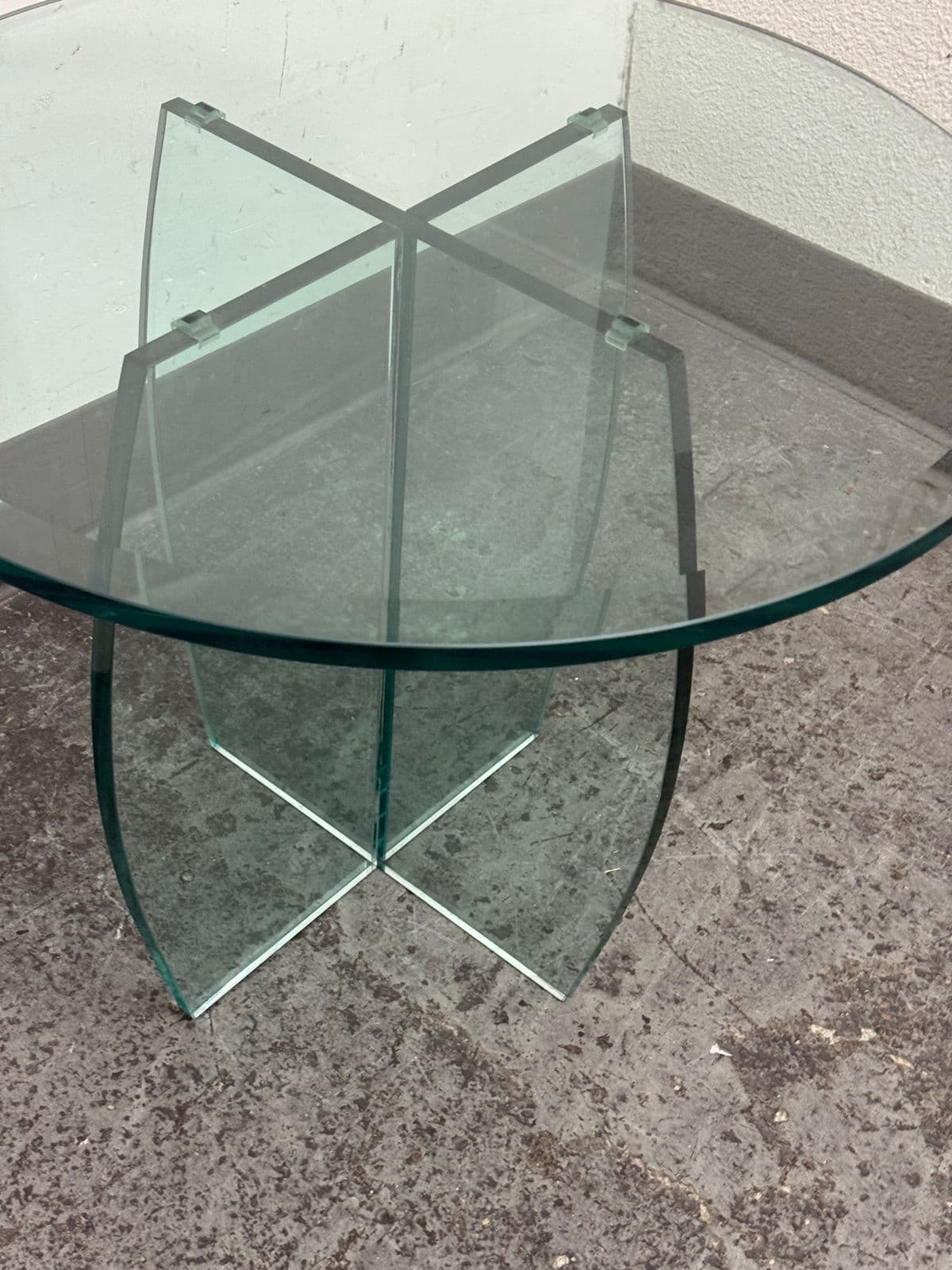 Vintage Post Modern Round Glass Side Table - Thumbnail 12