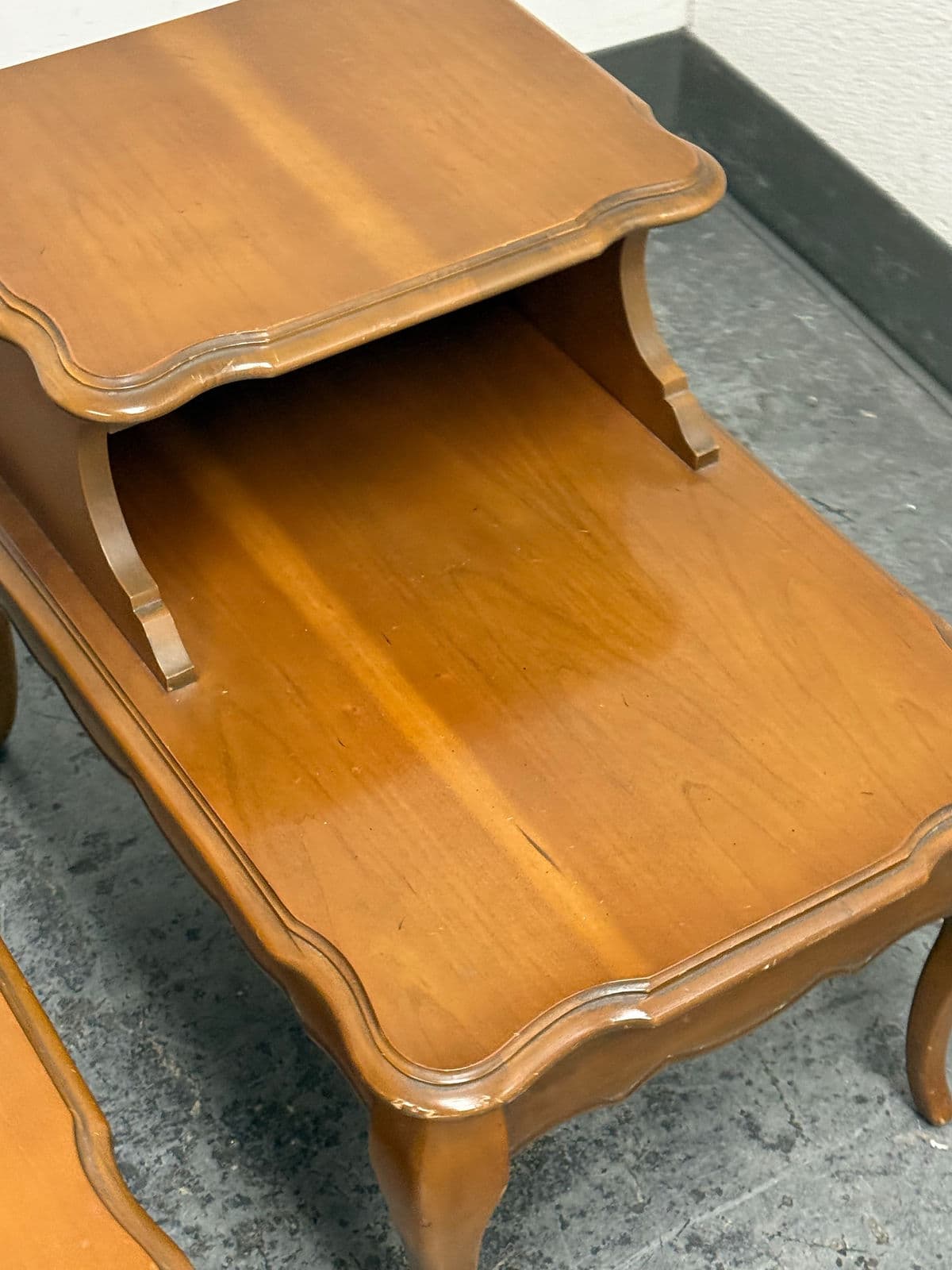 1970s Bassett Furniture Nightstands From Redlick-Newman Building, Pair - Thumbnail 4