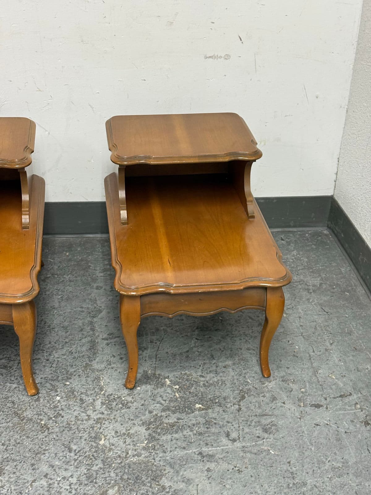 1970s Bassett Furniture Nightstands From Redlick-Newman Building, Pair - Thumbnail 10