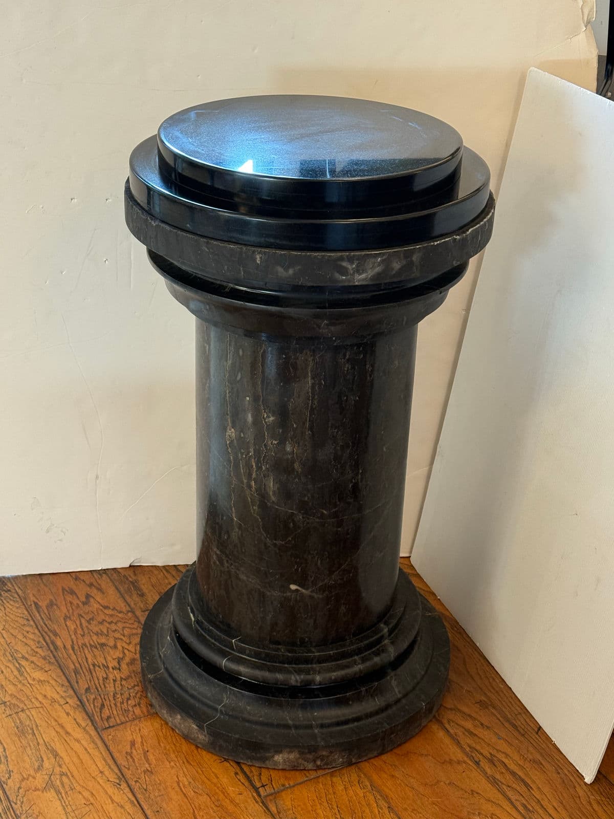 Neoclassical Marble Pedestal Table - Thumbnail 7