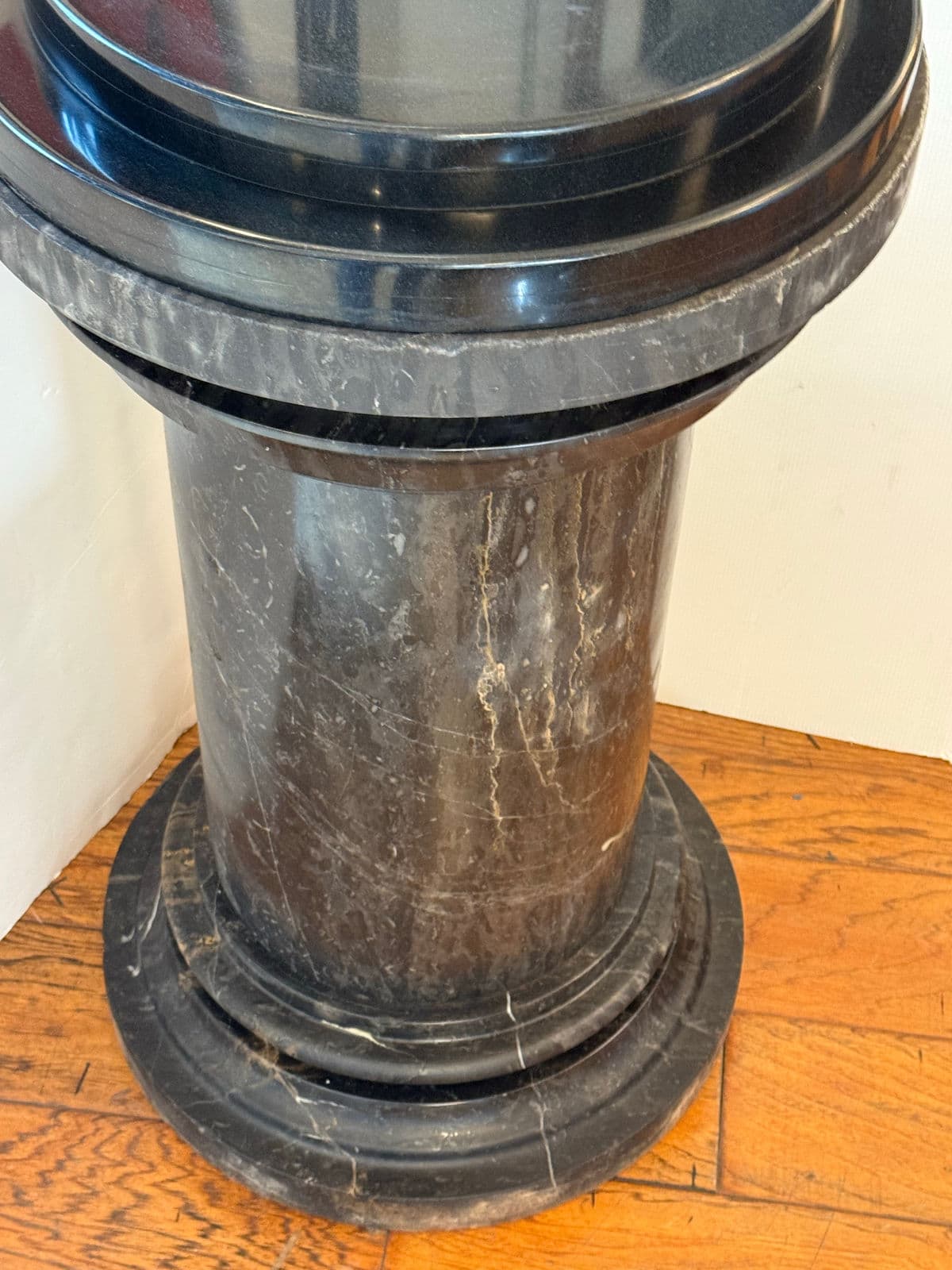 Neoclassical Marble Pedestal Table - Thumbnail 10