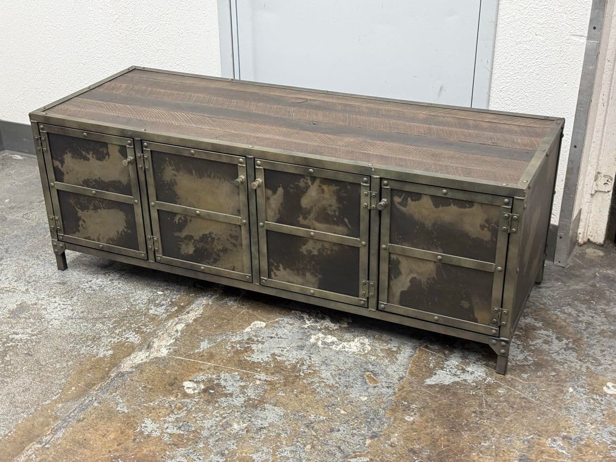 Combine9 Industrial Media Console - Thumbnail 9