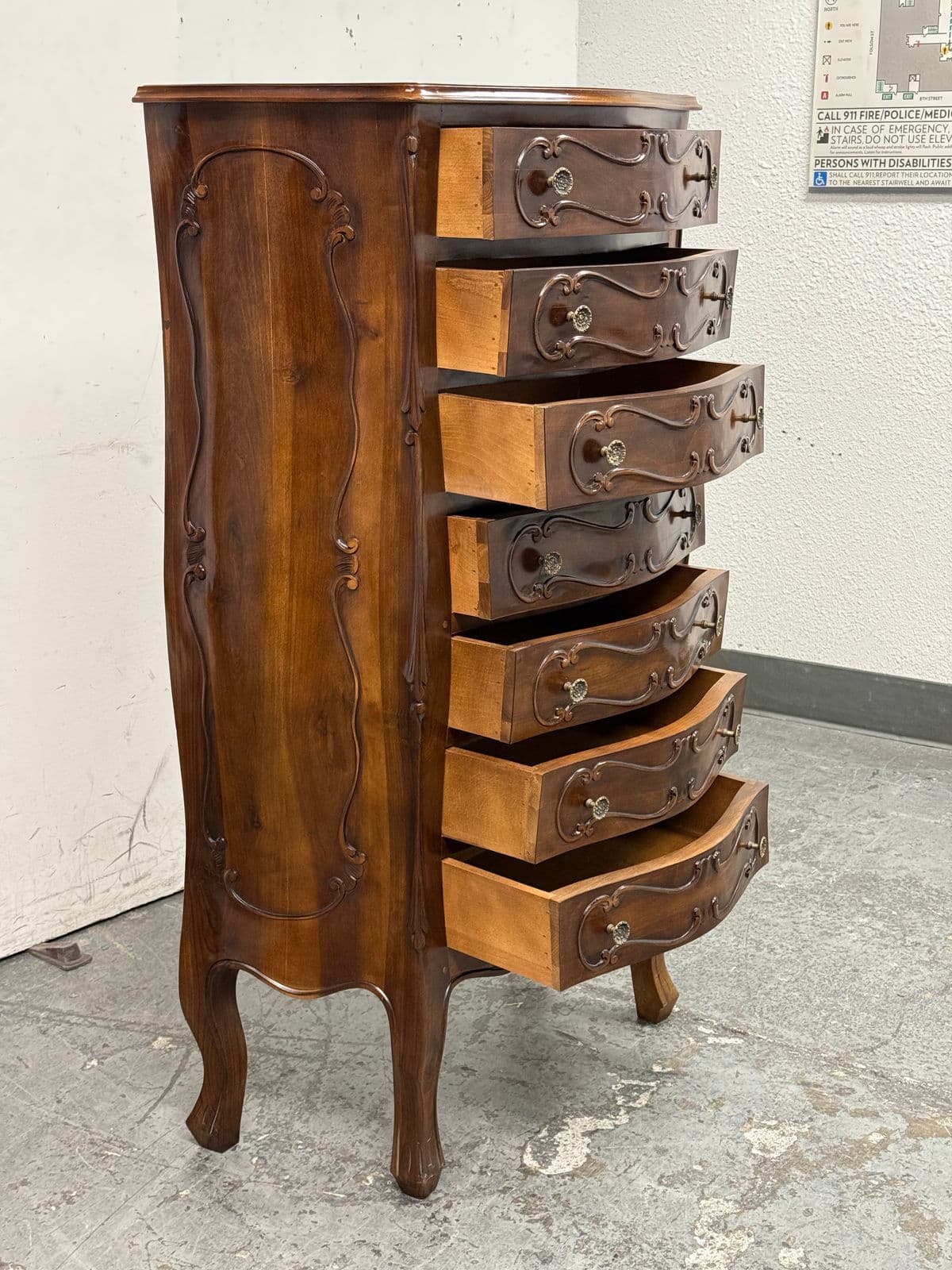 French Louis XV Serpentine Chest of Drawers - Thumbnail 5