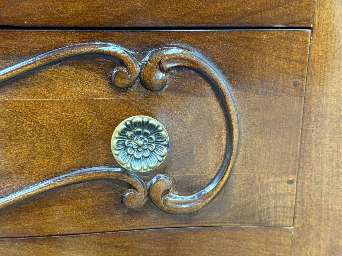 French Louis XV Serpentine Chest of Drawers - Thumbnail 11