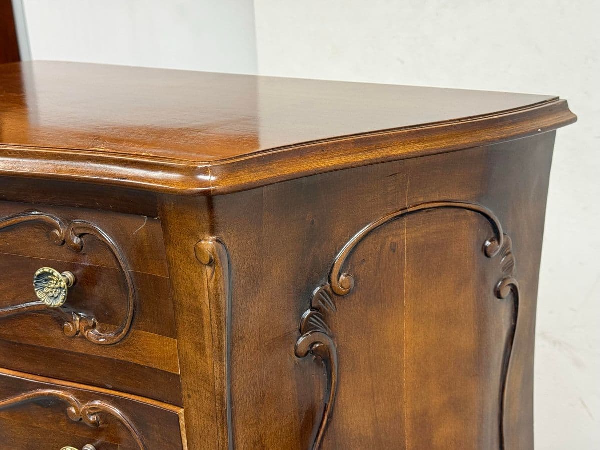 French Louis XV Serpentine Chest of Drawers - Thumbnail 9