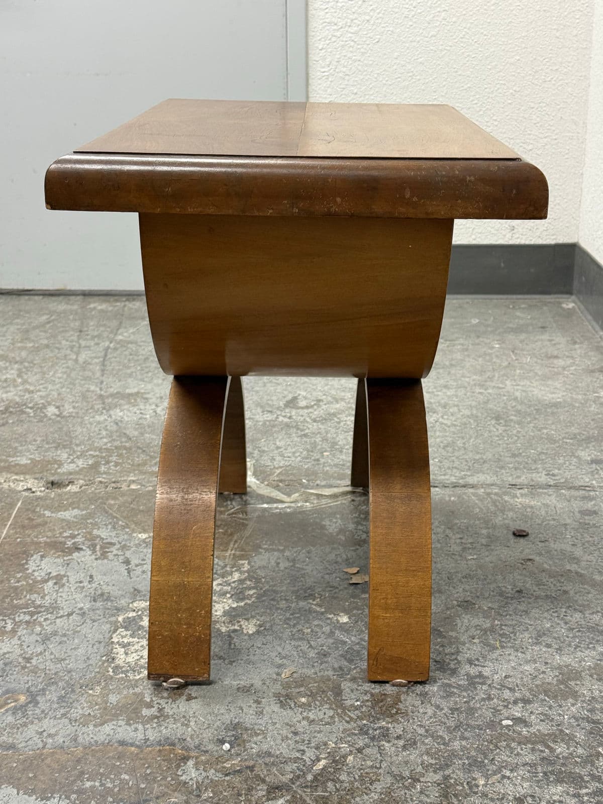 Art Deco U-Shaped Coffee Table - Thumbnail 5