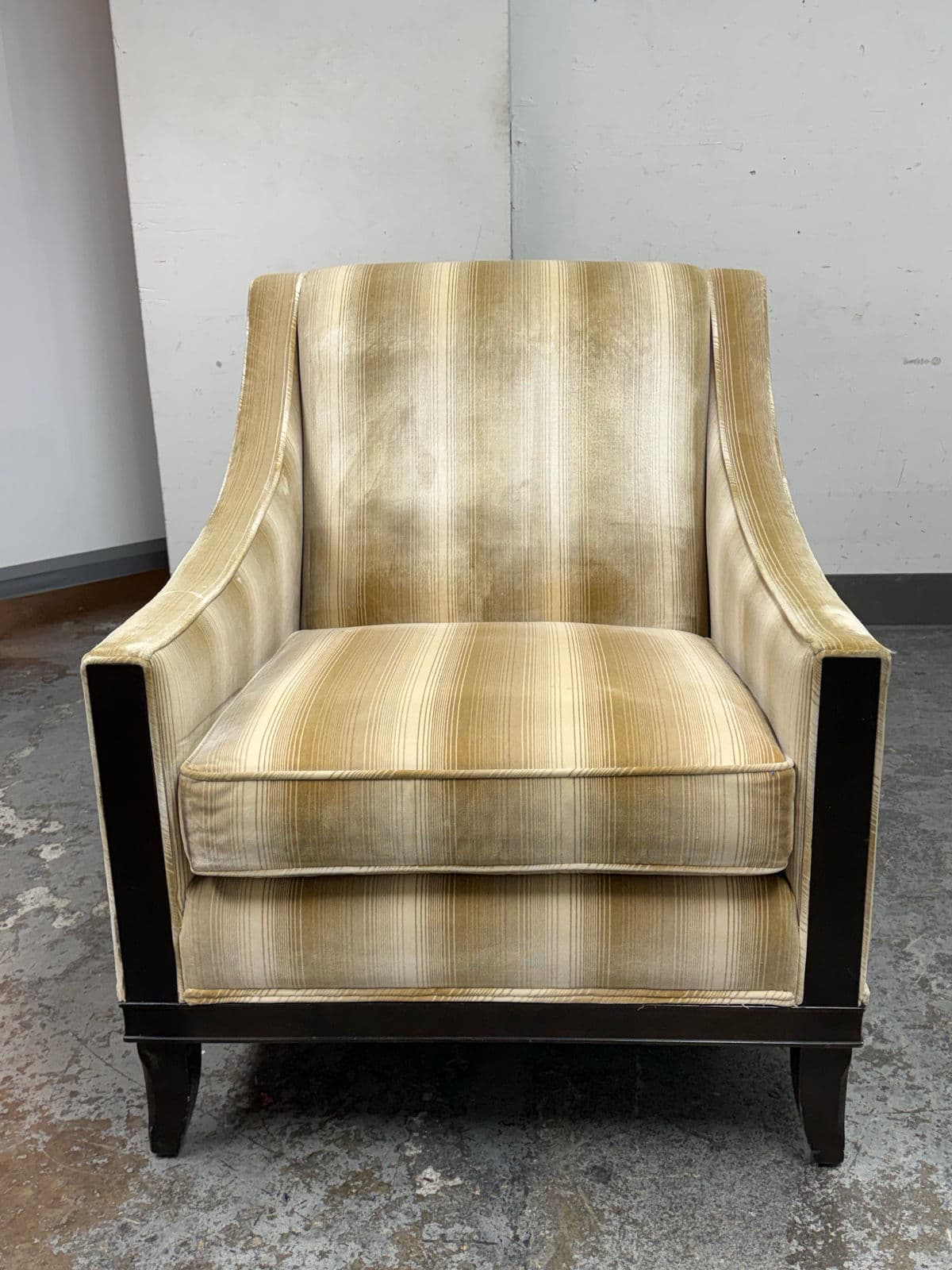 Kravet Montauk Bespoke Lounge Chair - Thumbnail 8