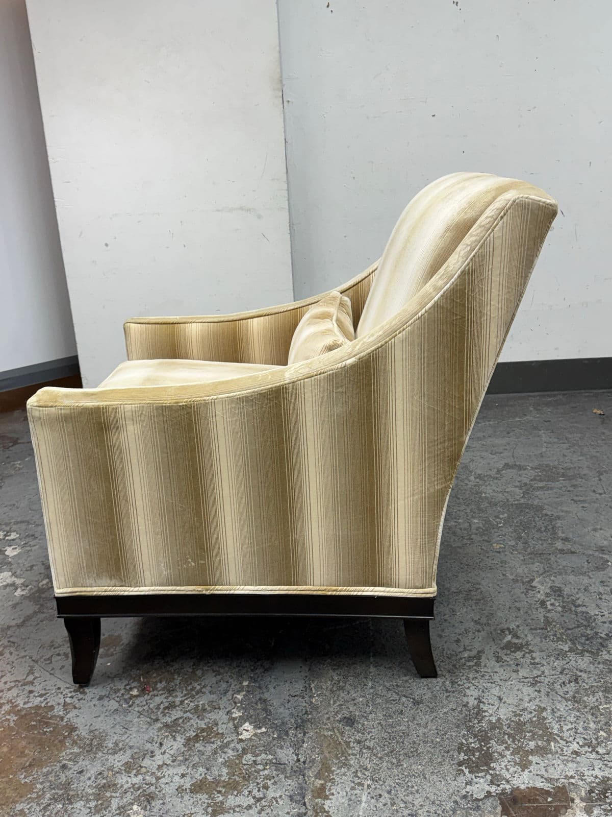 Kravet Montauk Bespoke Lounge Chair - Thumbnail 5