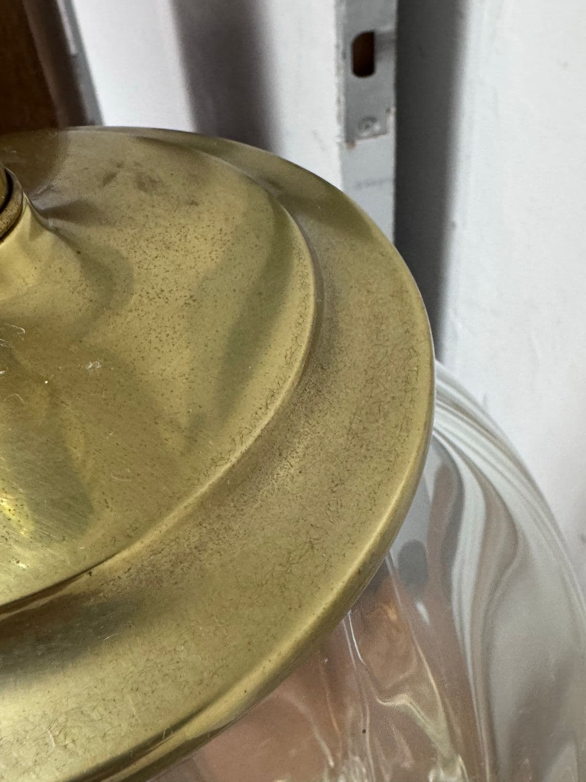 Vintage Etched Glass Table Lamp With Brass Hardware and Base - Thumbnail 10