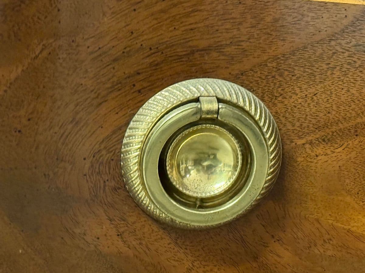 Century Reproductions Sutton Collection Leeds Chest of Drawers, Late 20th Century - Thumbnail 11