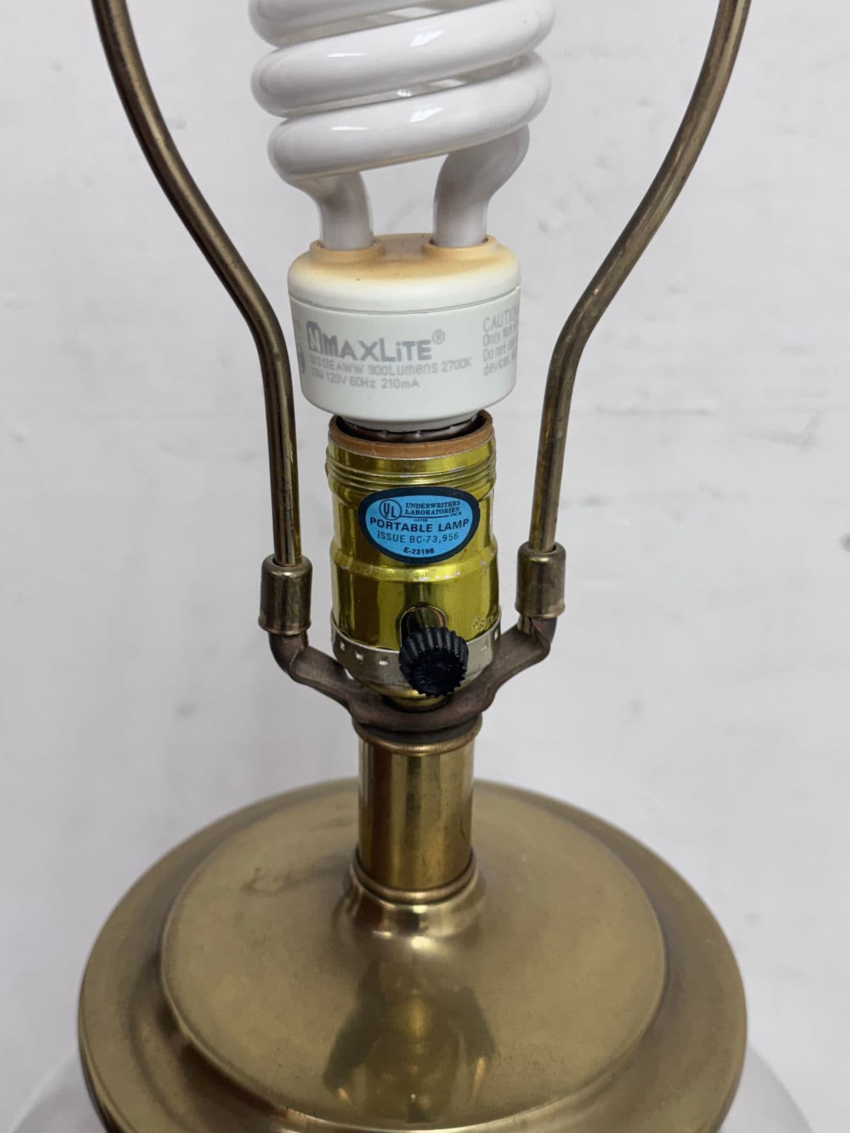 Vintage Etched Glass Table Lamp With Brass Hardware and Base - Thumbnail 4