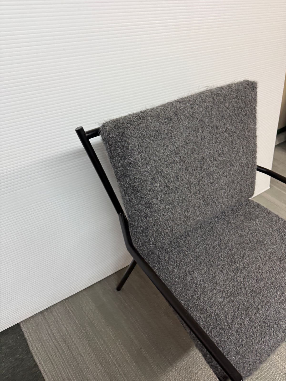 Contemporary Metal + Fabric Arm Chair - Thumbnail 6