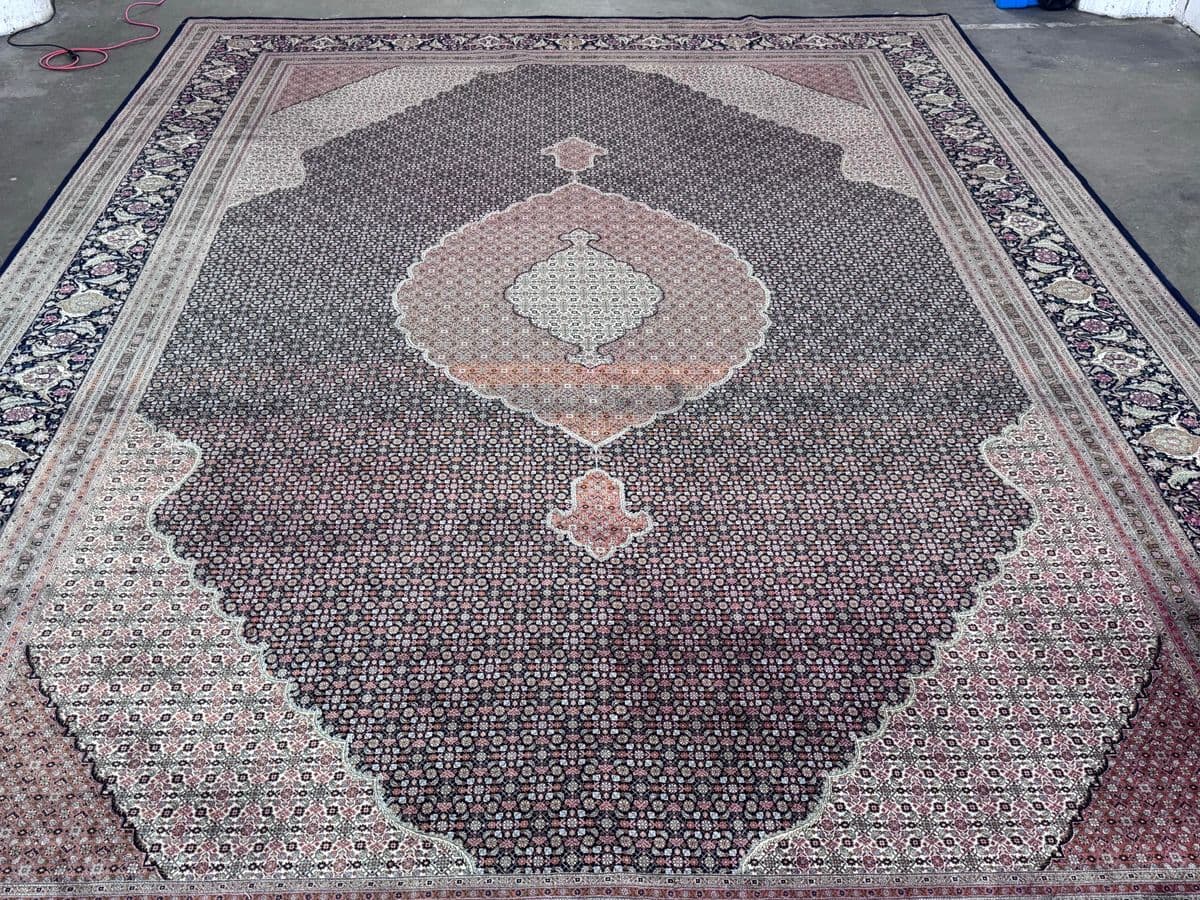 13ft 6in × 19ft 5in Tabriz Persian Wool Area Rug - Thumbnail 6