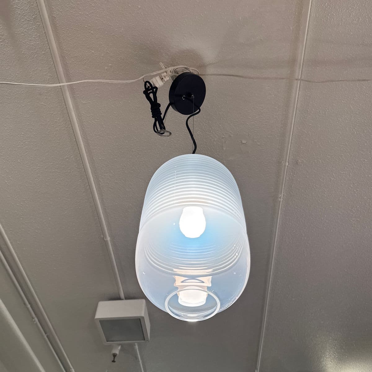 New Bomma Lantern Pendant With Black Hardware - Thumbnail 13