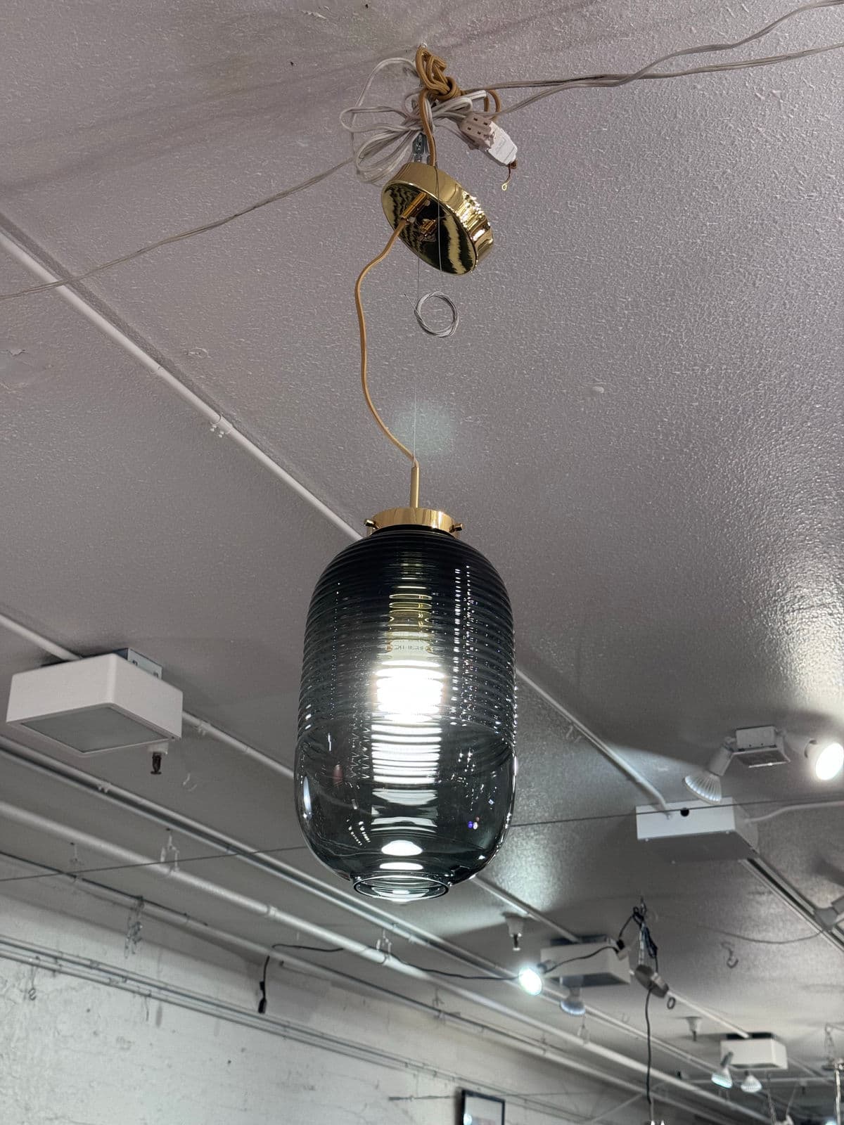 Bomma Lantern Pendant With Black Hardware - Thumbnail 7