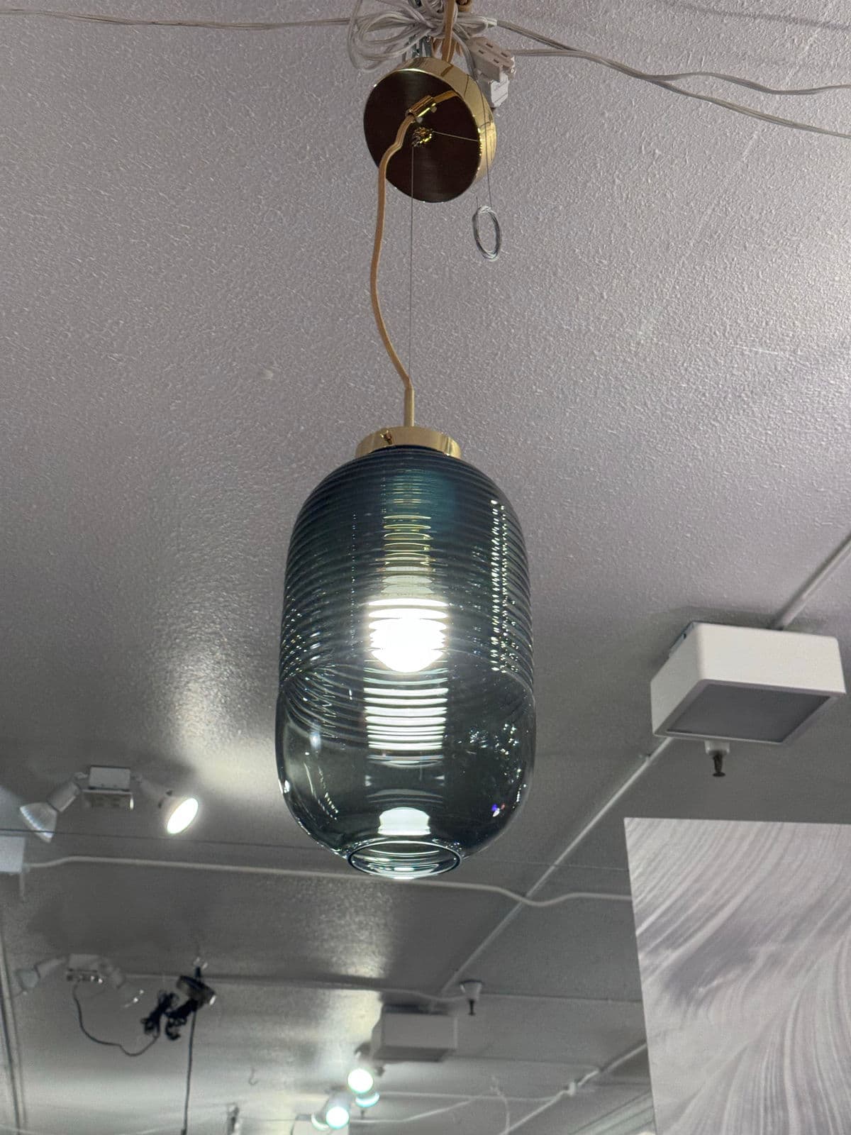 Bomma Lantern Pendant With Black Hardware - Thumbnail 10