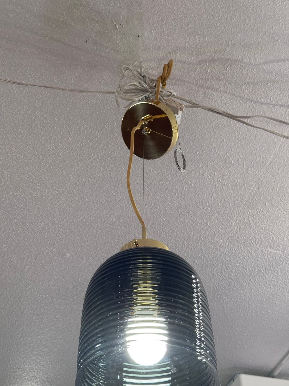 Bomma Lantern Pendant With Black Hardware - Thumbnail 8