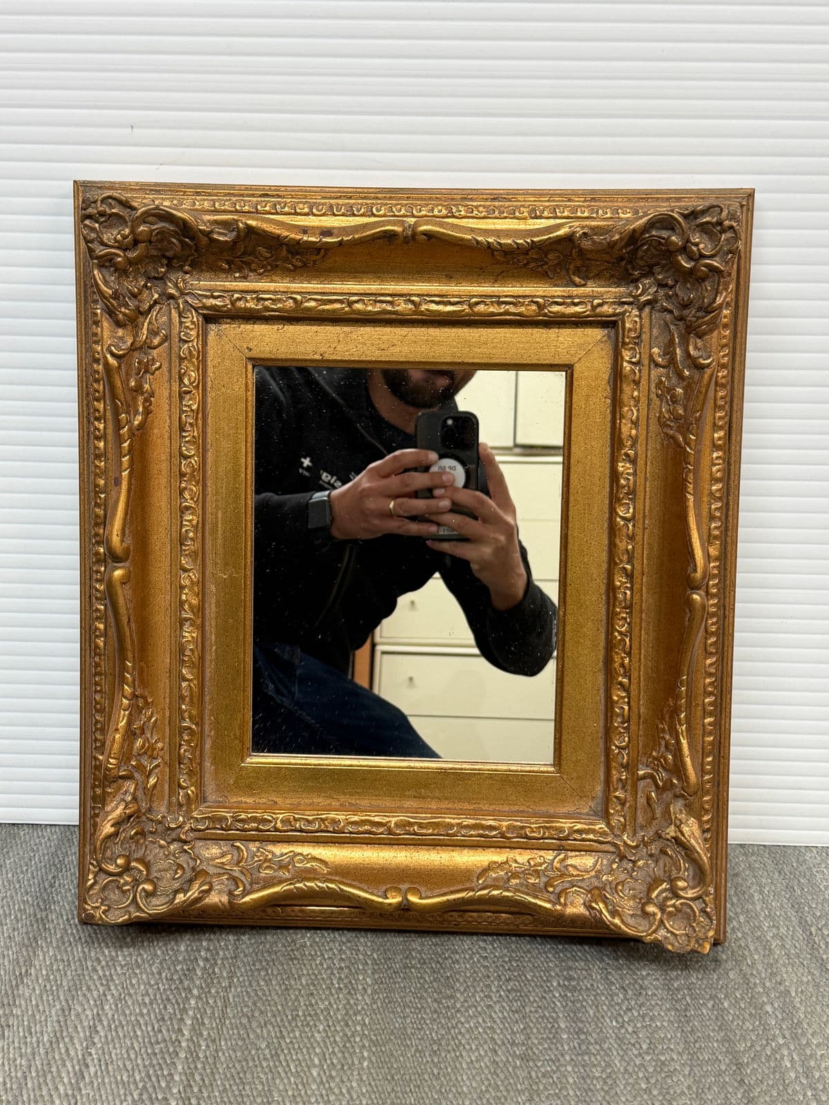 Vintage Gilt Carved Wall Mirror - Thumbnail 5