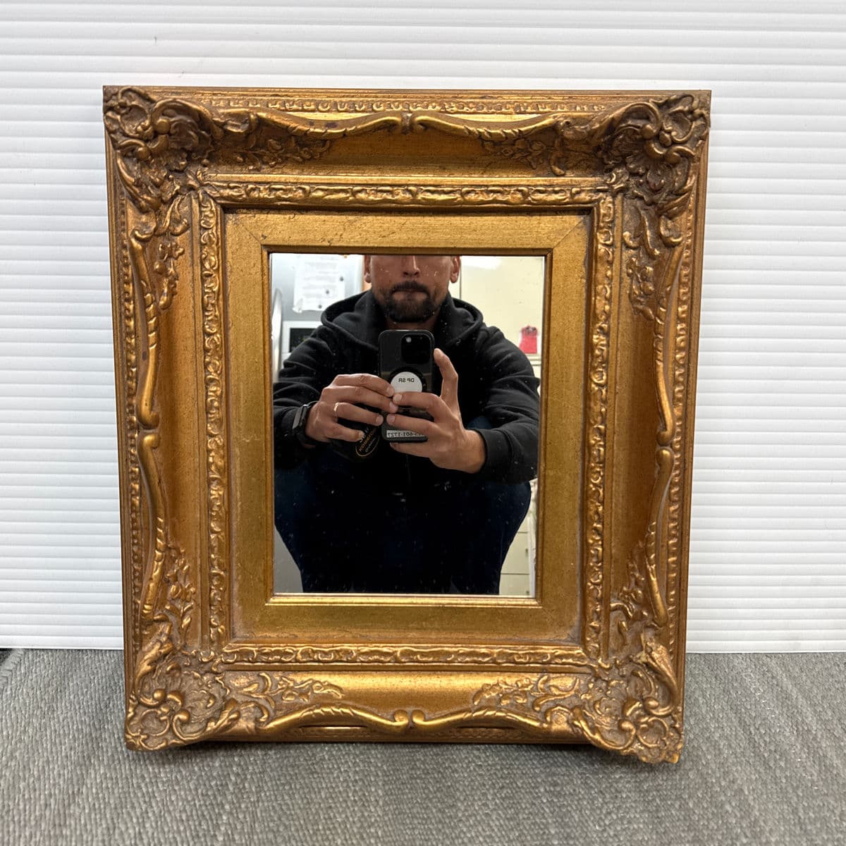 Vintage Gilt Carved Wall Mirror - Thumbnail 3