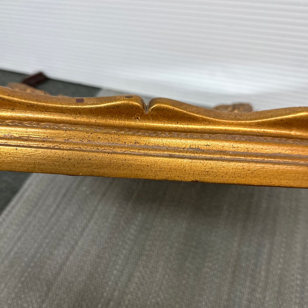 Vintage Gilt Carved Wall Mirror - Thumbnail 11