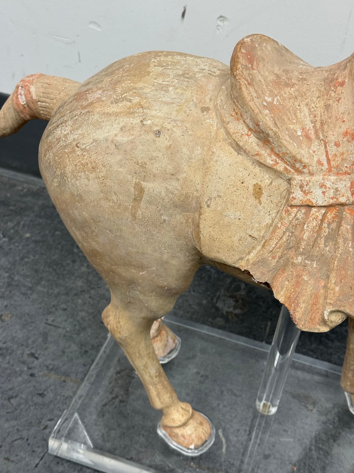 Antique Pottery Tang Dynasty Style Horse + Lucite Stand - Thumbnail 11