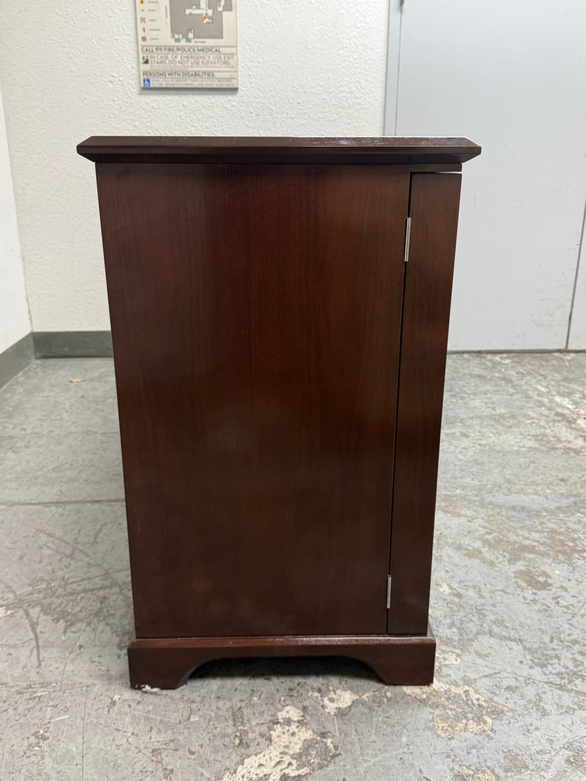 Michael Berman Hayward Dresser - Thumbnail 7