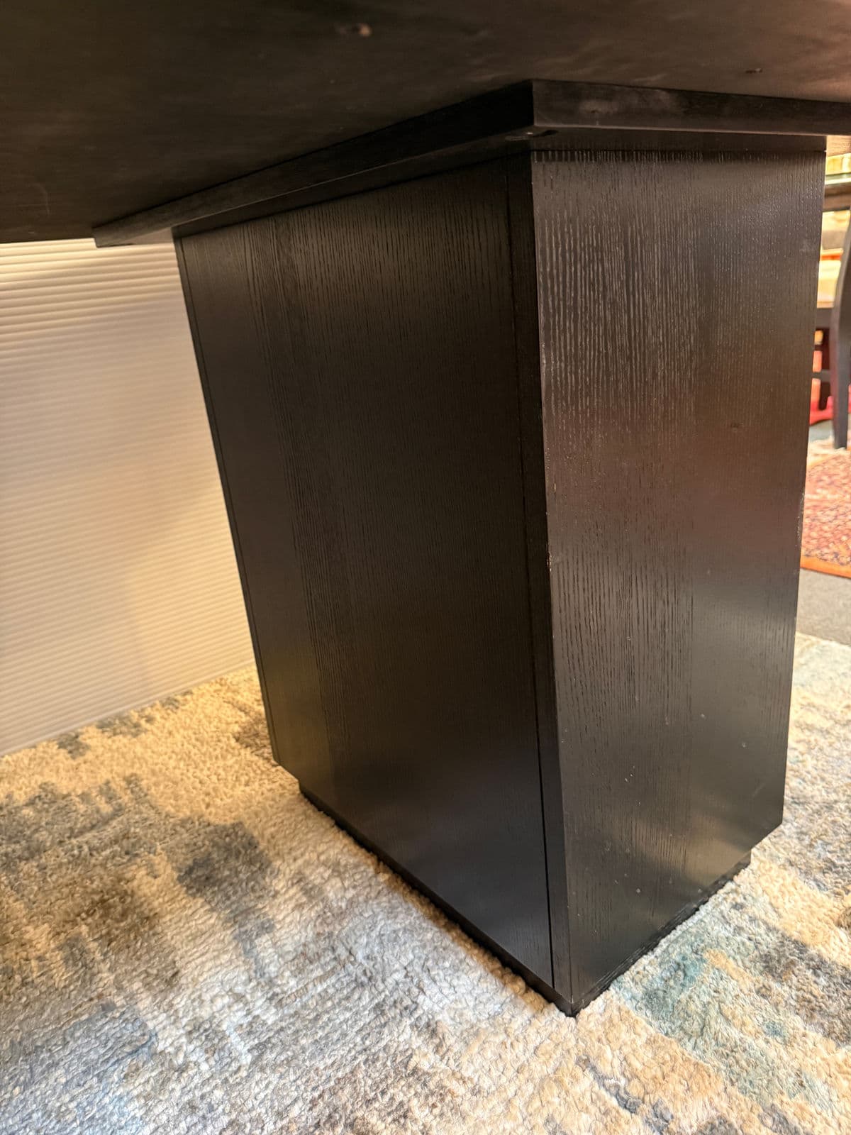 Lexington Furniture Carrara Modena Double Pedestal Dining Table - Thumbnail 7