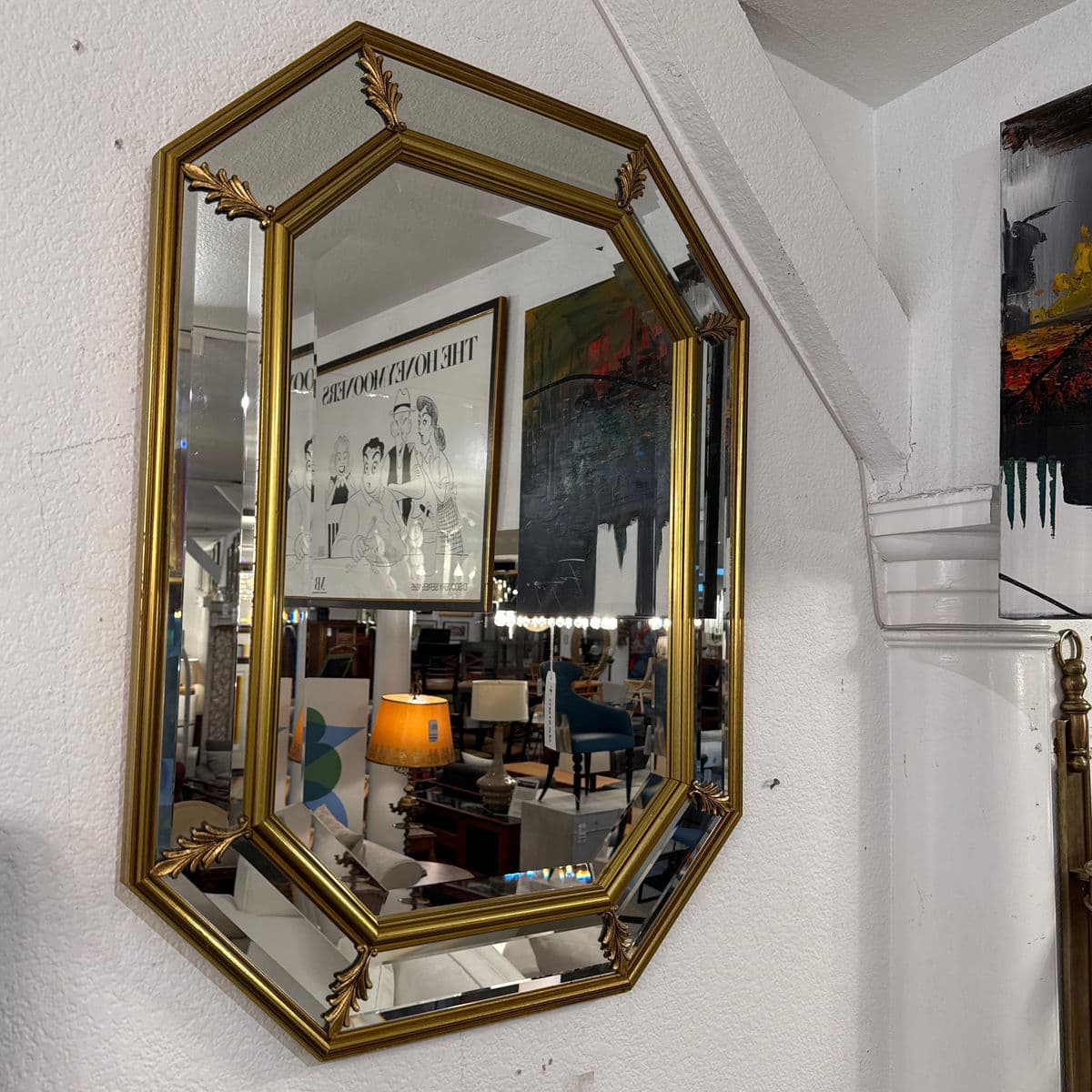 Late 20th Century Bombay Company Florence Italian Beveled Gold Gilt Octagonal Mirror. - Thumbnail 6