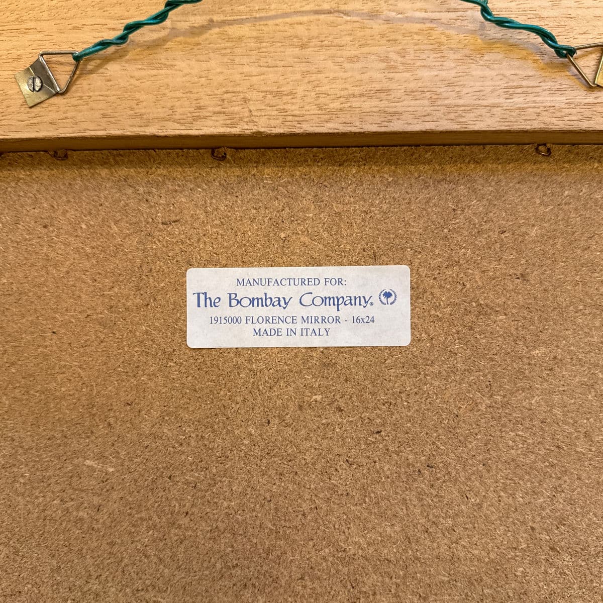 Late 20th Century Bombay Company Florence Italian Beveled Gold Gilt Octagonal Mirror. - Thumbnail 11