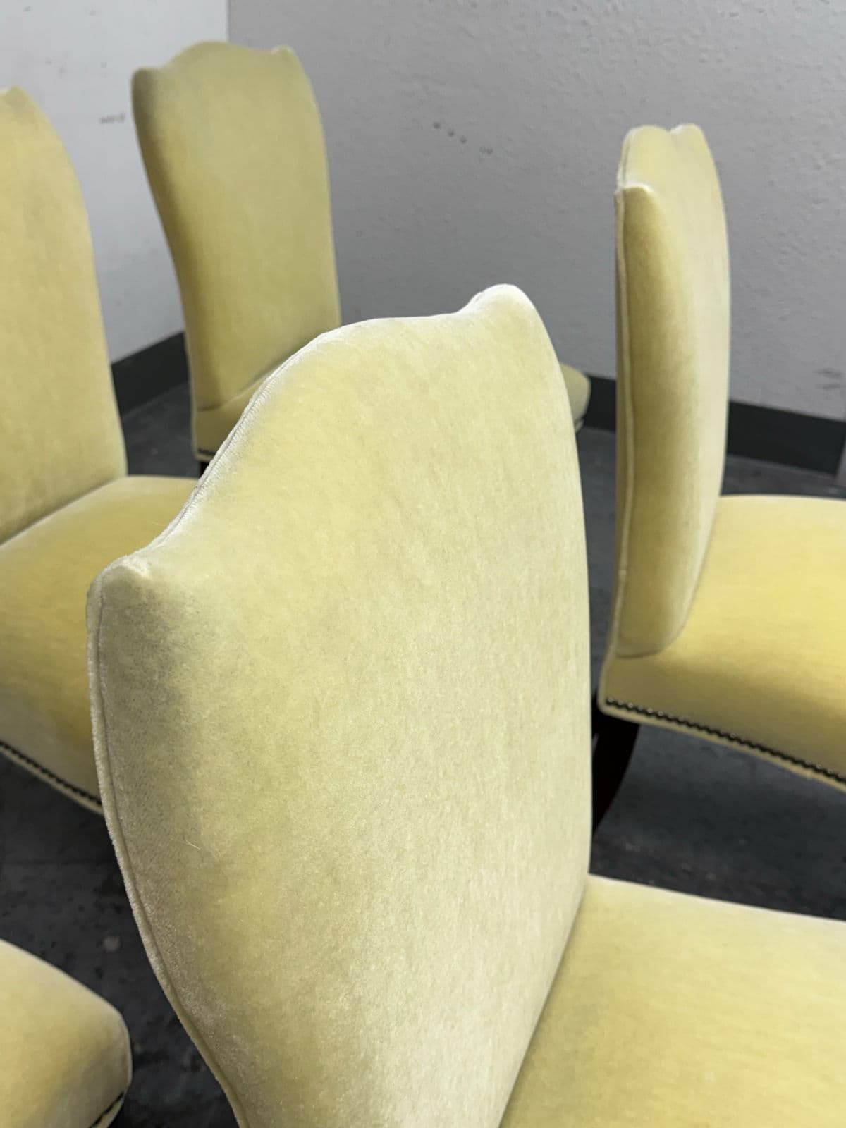 Hickory Chair Company Cabriole Side Dining Chairs in Kravet Limeade Mohair, Set of Six - Thumbnail 11