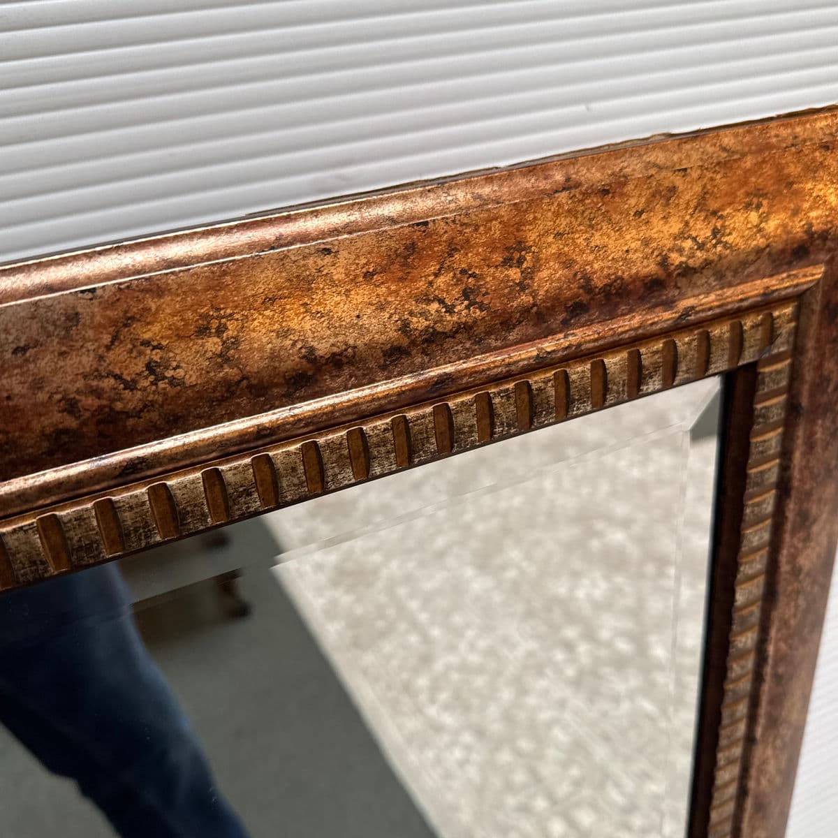 Vintage Style Faux Finish Dentil Frame Wall Mirror - Thumbnail 11