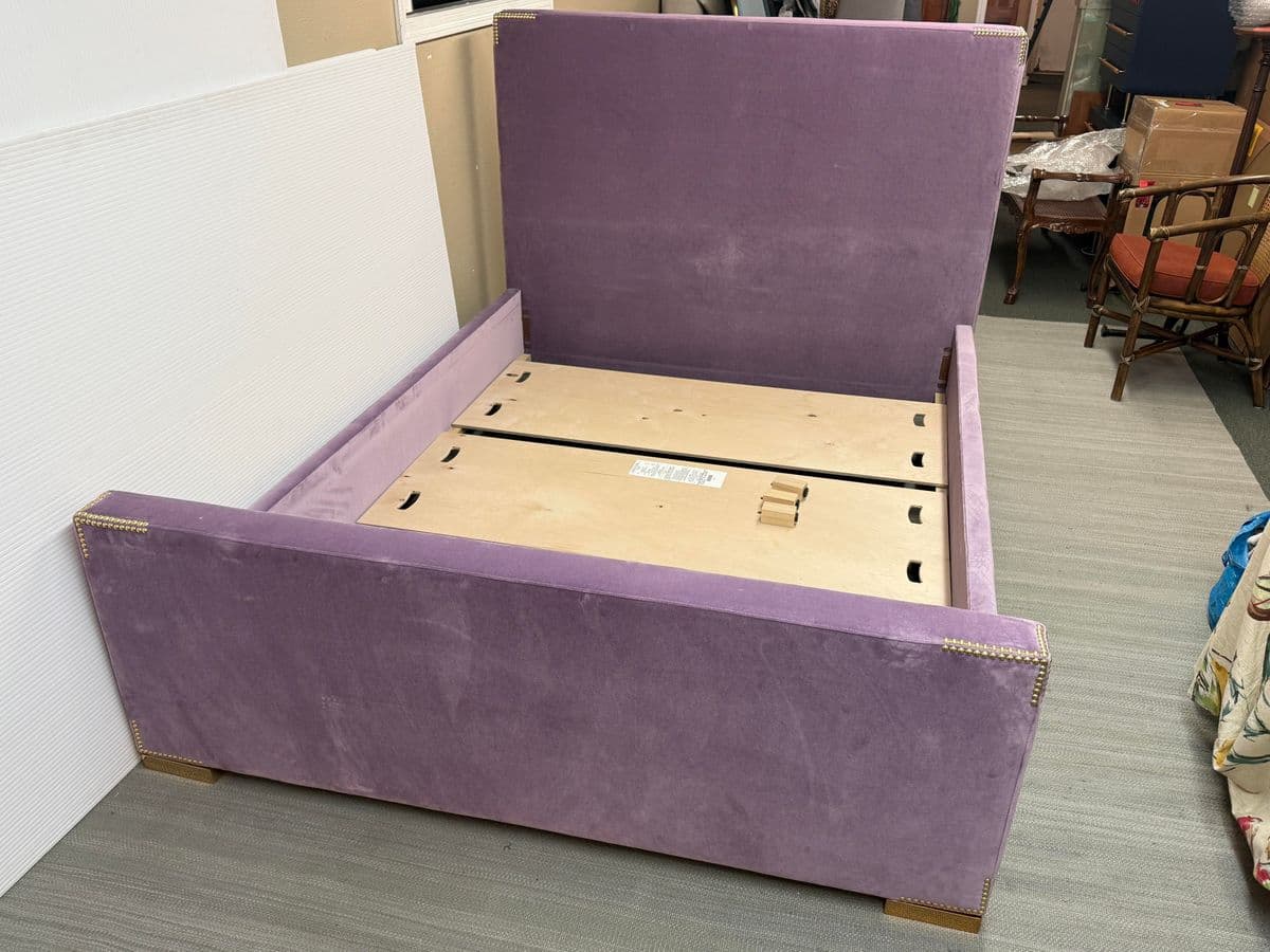 Queen Size Jonathan Adler Connery Venice Amethyst Velvet Bed Frame - Thumbnail 5